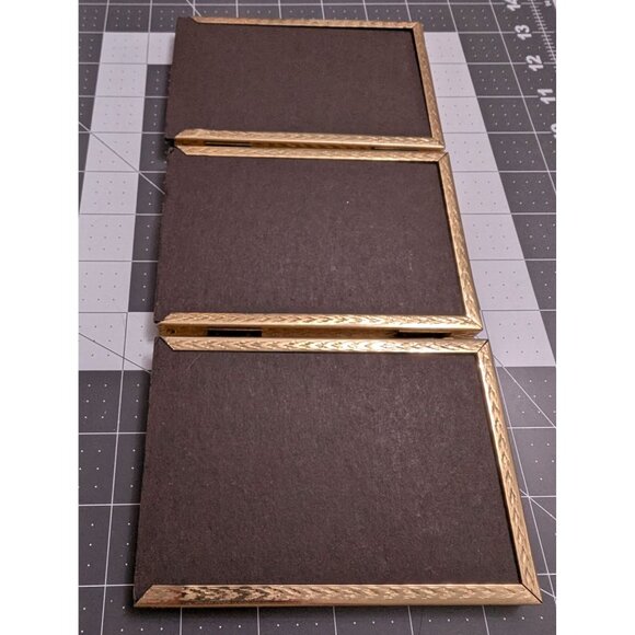 MCM Tri Fold Gold tone metal standing picture frame Intercraft vtg - Picture 5 of 8